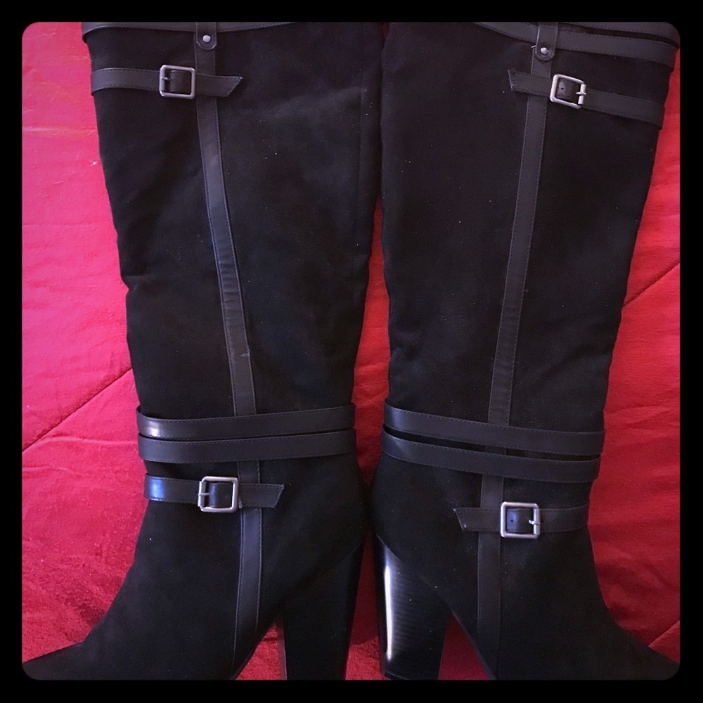 Black boots